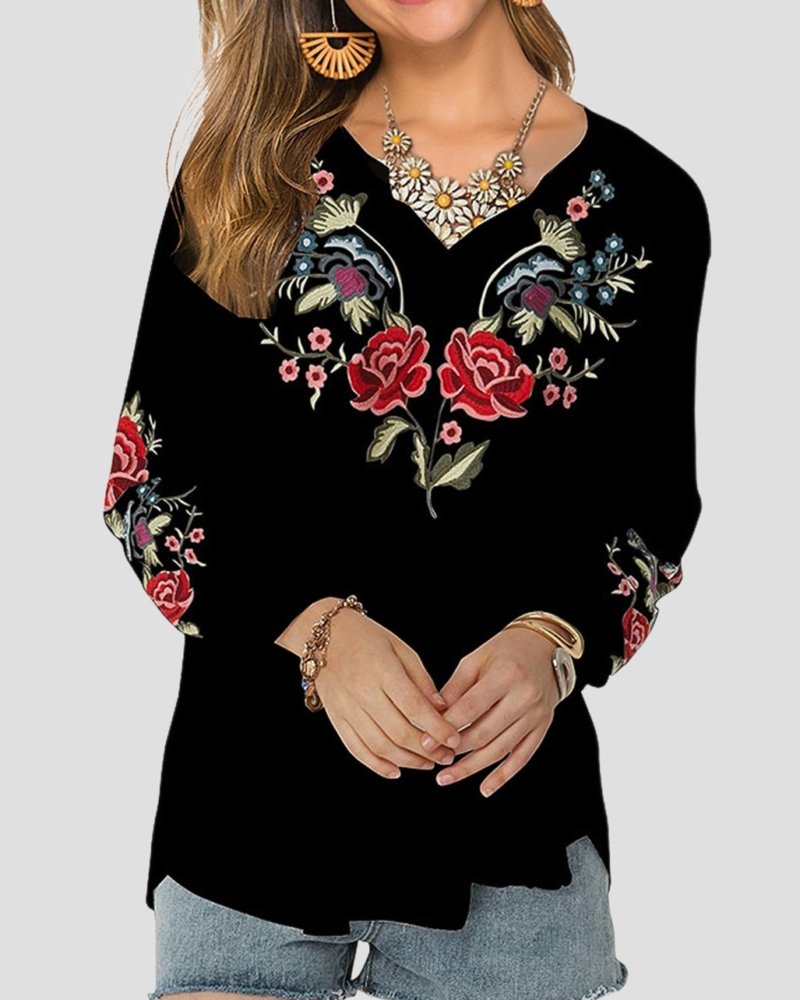 Retro V-neck Flower Embroidery Loose Blouse - Image 2